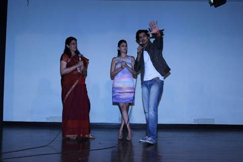 Aditi Rao Hydari & Shiv Pandit addresses the students at Mithibai College