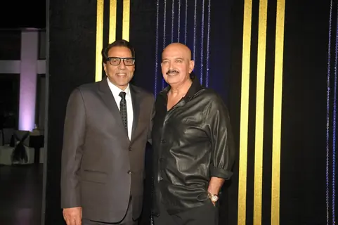 Dharmendra and Rakesh Roshan at the latter's 64th birthday bash