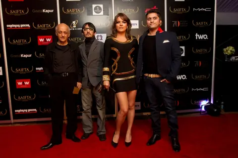 Mukesh Bhatt, Vishesh Bhatt, Udita Goswami and Mohit Suri at the red carpet of SAIFTA