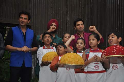 Judges and contestants of Junior Masterchef scream Ganpati Bappa Moriya!