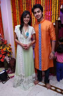 Hrishita Bhatt celebrates Ganesh Chaturti with Sahil Arora