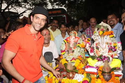 Hrithik Roshan during Ganpati Visarjan