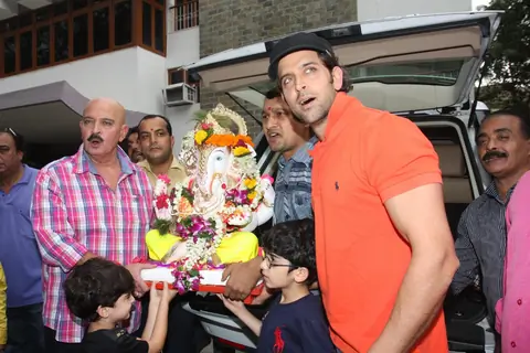 Hrithik Roshan during Ganpati Visarjan