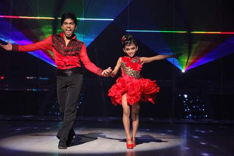 Sonali and Soumant perform on Jhalak Dikhhla Jaa Super Finale