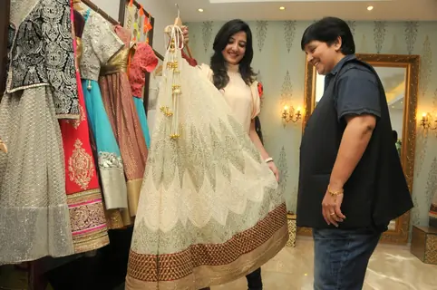 Falguni Pathak checks out Amy Billimoria's collection