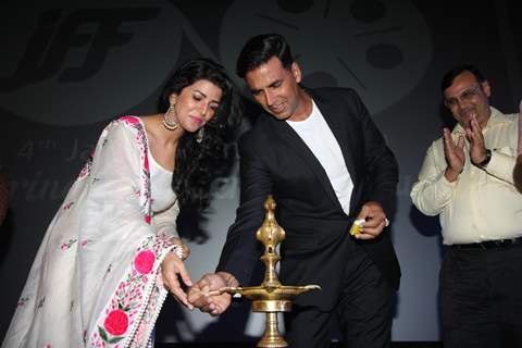 Nimrat Kaur and Akshay Kumar light the inaugral lamp at the Jagran Film Festival 2013