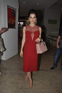 Kangna Ranaut Unveils the Cine Blitz October 2013 Issue