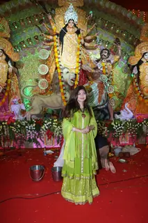Alka Yagnik at the Durga Pooja celebrations