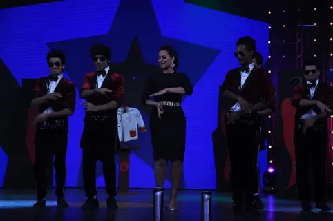 Sonakshi Sinha performs during 'Bulet Raja' Promotions
