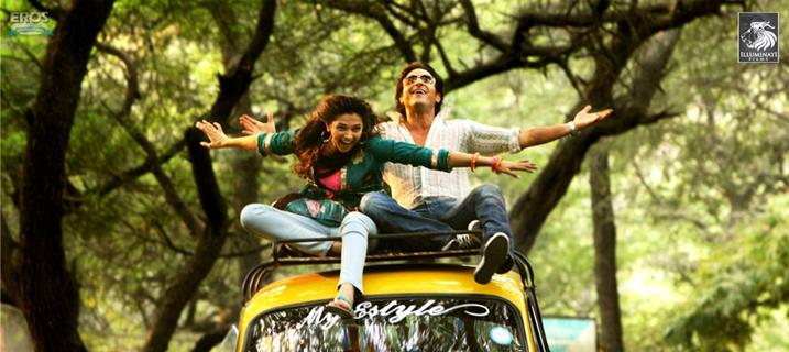 Saif and Deepika in Love Aaj Kal movie