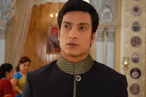 Kapil Nirmal looking smart and gorgeous