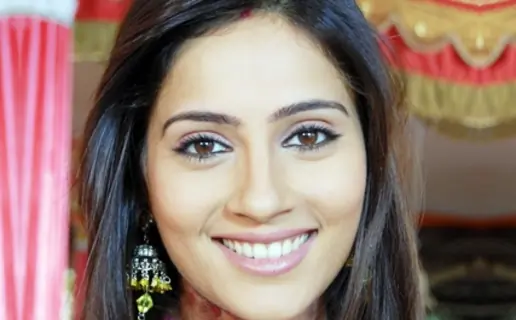 Kanchi Kaul as soni