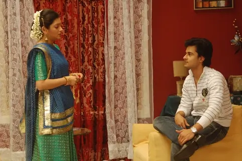 Madhu talking to Hari