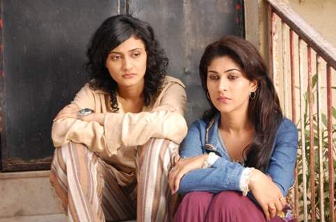 Bharti and Payal looking upset