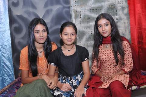 A still image of Shamoli, Kakon and Kanchan