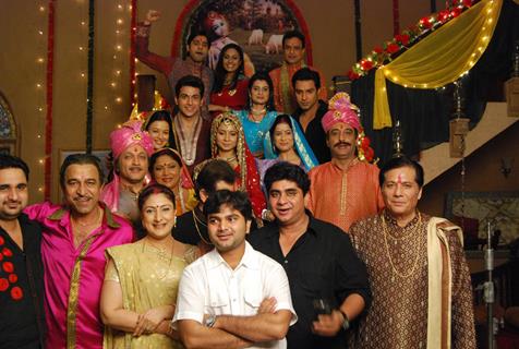 Cast of Maat Pitaah Ke Charnon Mein Swarg show