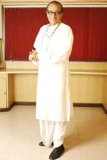 Sudhir Dalvi in the show Shraddha