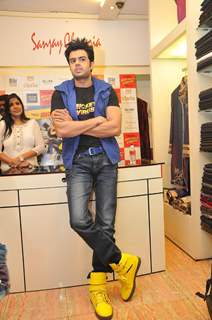 Manish Paul promotes his upcoming film 'Mickey Virus'