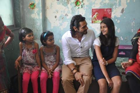 Arjun Rampal celebrates Diwali with project 'Crayon'