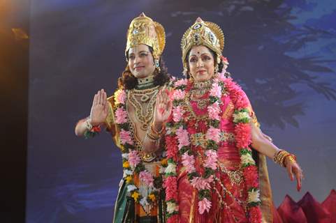 Shree Shree Kali Puja inaugurated by a performance by Hema Malini