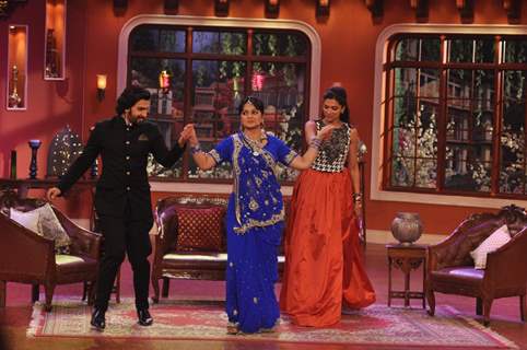 Promotion of Ram Leela on Comedy Nights with Kapil