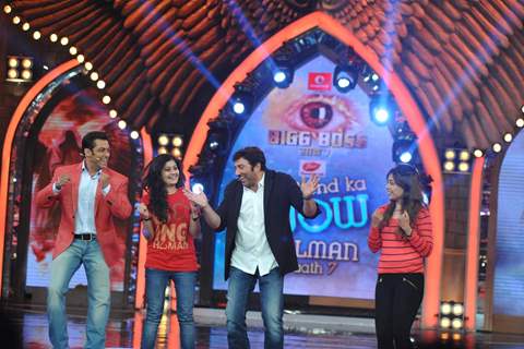 Sunny Deol promotes 'Singh Saab The Great' on Bigg Boss 7