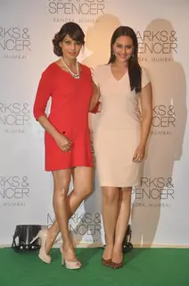 Bipasha, Sonakshi & Nita Ambani at 'Marks & Spencer' launch