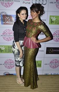 Mugdha Godse walked the ramp for Designer Nitya Bajaj at Pune Fashion Week 2013