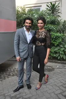 Deepika Padukone and Ranveer Singh at Mehboob Studio for Ram Leela Movie Promotions