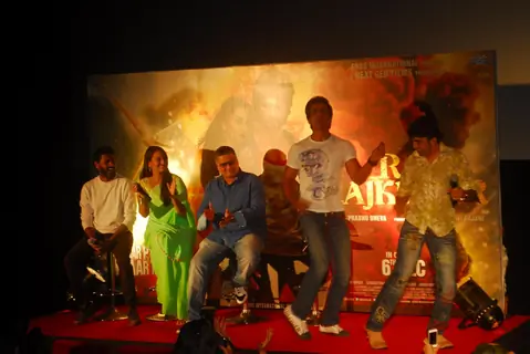 Sonakshi and Sonu Sood at R...Rajkumar 2nd Trailer Launch