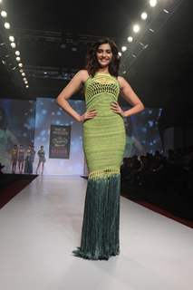 Sonam Kapoor at Signature International Fashion Week End