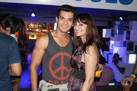 Arjun Bijlani with Candy Brar At Sunburn DJ Party