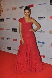 Deepika was at the Hello Hall Of Fame Awards 2013