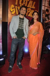 The lead pair at the First look of 'Total Siyappa'