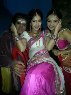 sonarika bhadoria with ahsaas channa and rushraj pawar