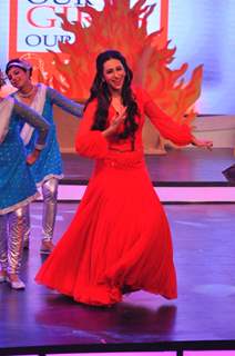 Karisma Kapoor performs at the NDTV's Our Girls Our Pride event