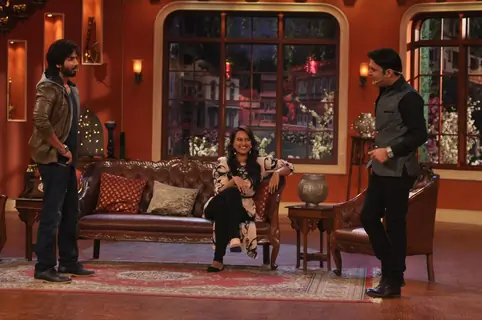Shahid and Sonakshi Promote R....Rajkumar on Comedy Nights with Kapil