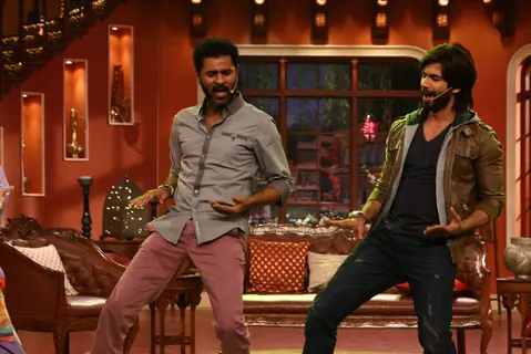 Prabhu Dheva and Shahid Kapoor perform on Comedy Nights with Kapil
