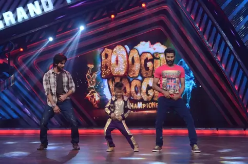 Grand premiere of Boogie Woogie with Shahid and Prabhudeva