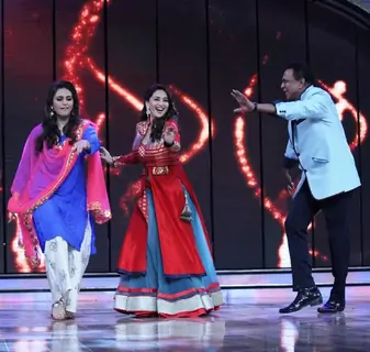 Dedh Ishqiya promotions on Dance India Dance Season 4