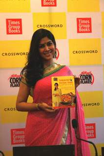 Kellogg's Corn Flakes launches breakfast recipe book with Sakshi Tanwar