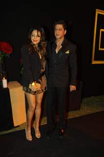 Gauri and Shahrukh Khan were seen at Deepika Padukone's party