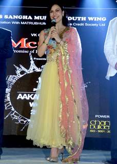 Elli Avram at Aakanksha personality contest