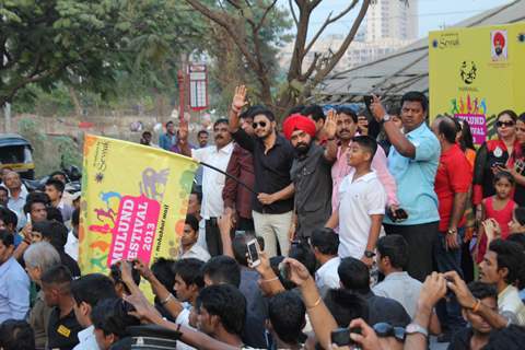 Shreyas Talpade Flags off Harley Davidson bike rally