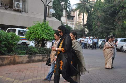 Tabu at Farooq Shaikh's Condolence Meeting