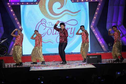 Krushna Abhishek performs at the New Year celebrations at Country Club