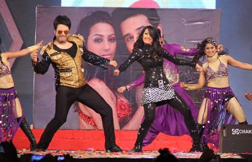 Krushna Abhishek and Kashmira Shah perform at the New Year celebrations at Country Club