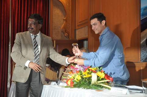 Aamir Khan at the road safety seminar