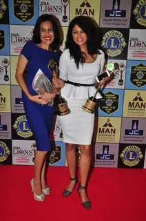 Kamya Punjab and Kavita Kaushik at the 20th Lions Gold Awards