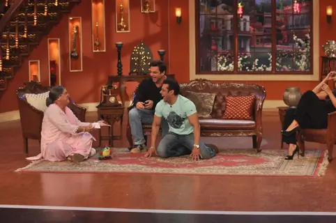 Jai Ho Promptions on Comedy Night With Kapil